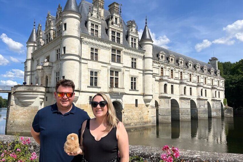 2-Day Private Guided Tour in Loire Valley Castles & Wine Tasting