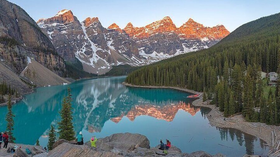 Full Day Private Tour in Banff National Park from Calgary