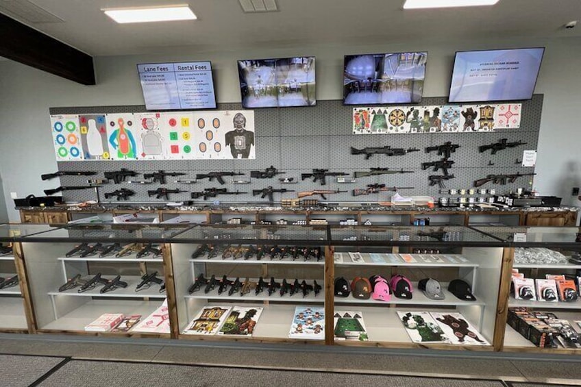 Range Pro Shop showing firearm and target options