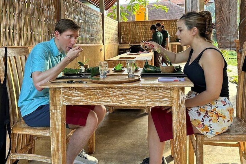 Evening Cooking Class with Romantic Dinner in Ubud