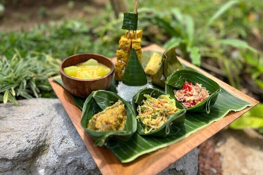 Evening Cooking Class with Romantic Dinner in Ubud