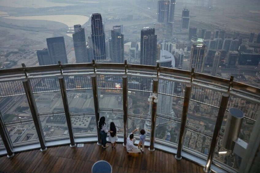 At the Top, Burj Khalifa + Dubai Aquarium Combo Ticket