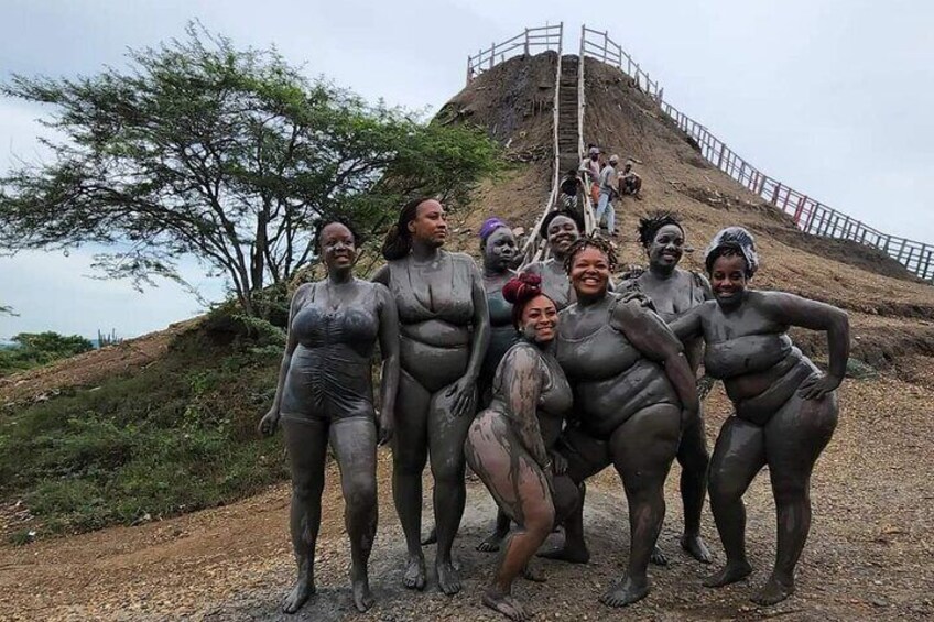 4 Hour Private Experience in Totumo Mud Volcano