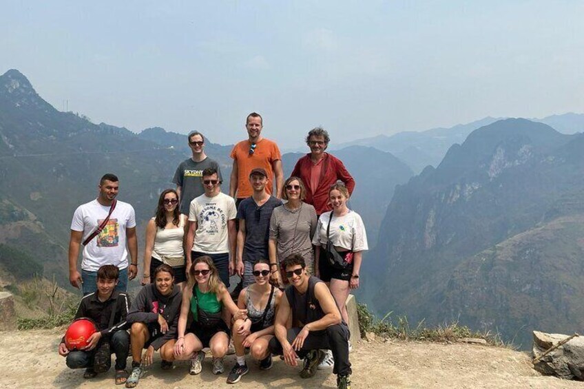 4 Days Ha Giang Loop Tour Small Group with Easy Rider