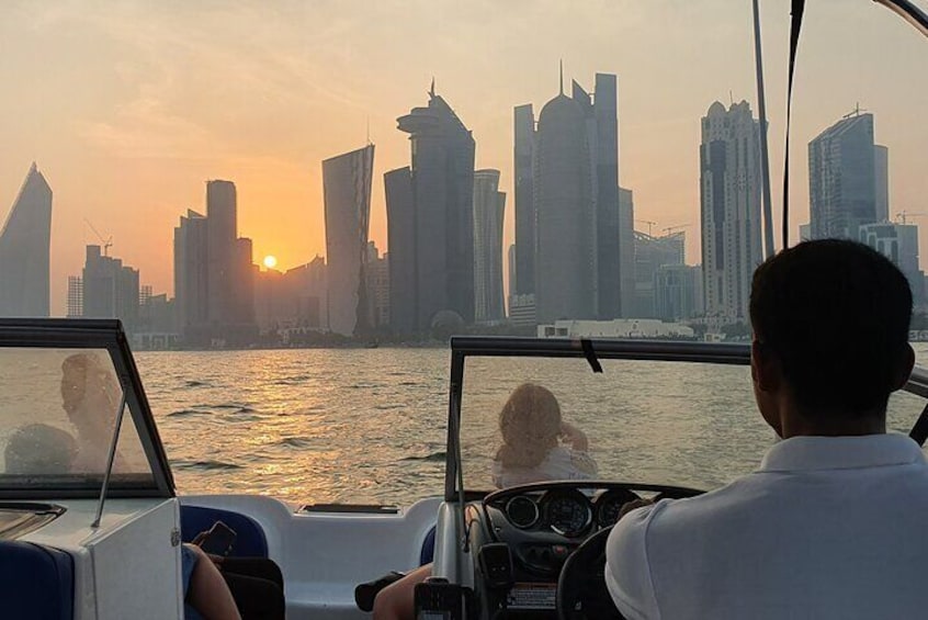 Doha Sunset Boat Cruise with Drinks