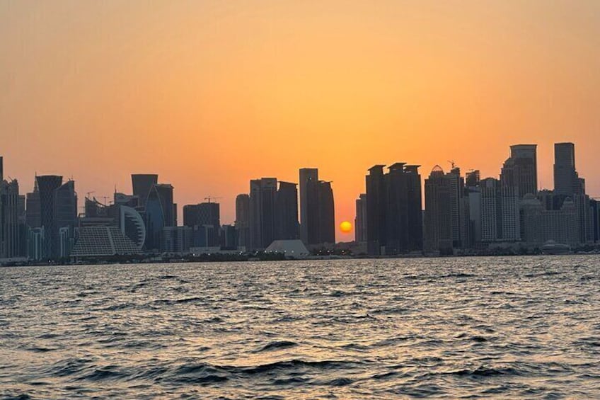 Doha Sunset Boat Cruise with Drinks