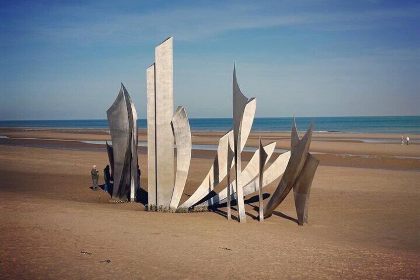 Omaha Beach DDay Normandy Walking Tour