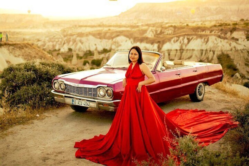 2 Hours Professional Photoshoot with Flying Dress in Cappadocia 