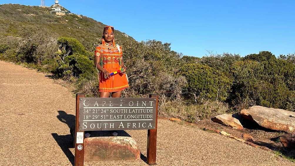 Picture 1 for Activity Table Mountain, Boulder's Penguins & Cape Point Private Tour