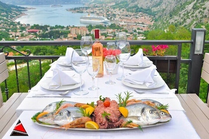 Kotor-Perast Private Tour - Including Traditional Lunch and Wine