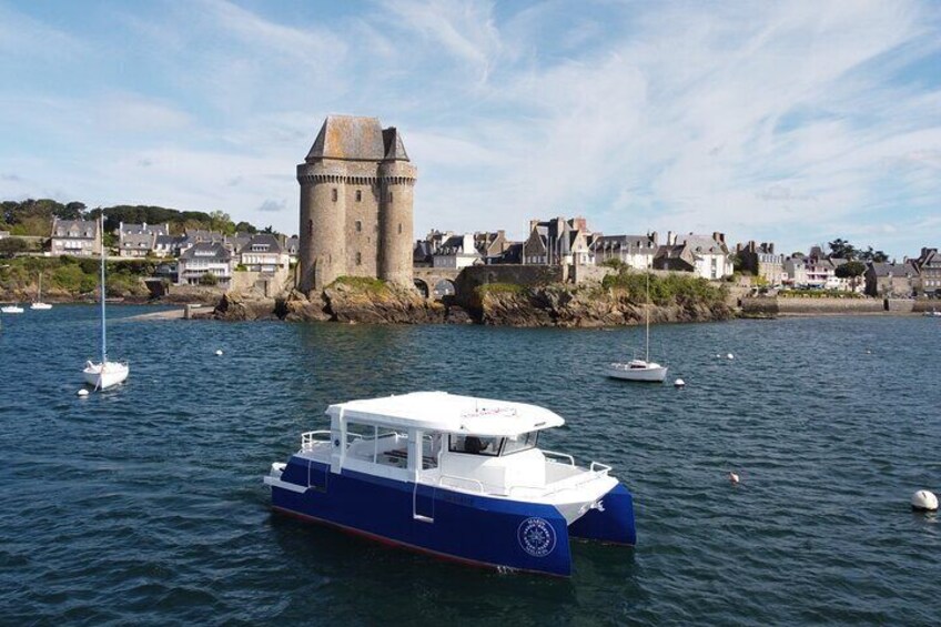 1 hour cruise to discover the bay of Saint-Malo