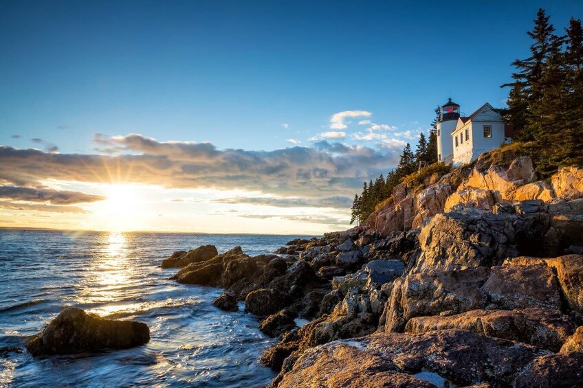 Self-Guided Driving & Walking Bundle of Maine Tours