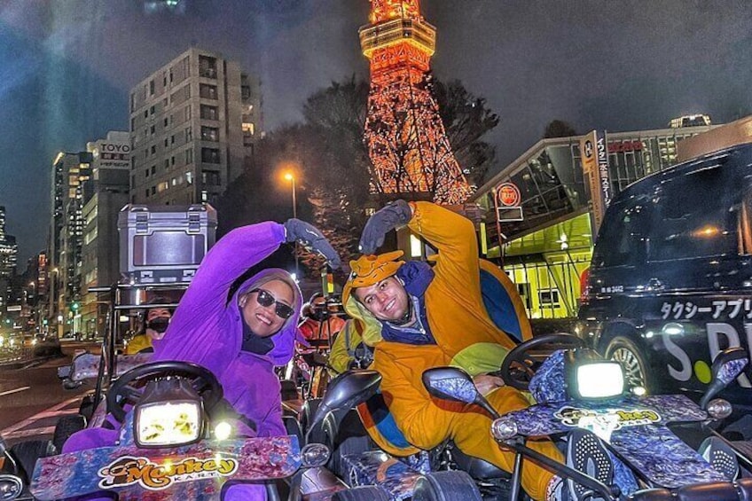 90 min Tokyo Go-Kart: Shibuya Crossing and Tokyo Tower*IDP MUST*