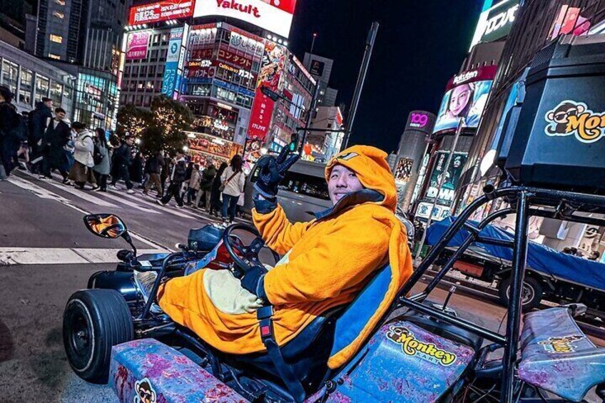 90 min Tokyo Go-Kart: Shibuya Crossing and Tokyo Tower*IDP MUST*
