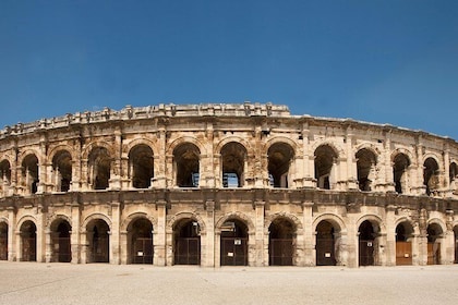 Half Day Pont-du-Gard, Uzès, Nîmes Tour from Avignon