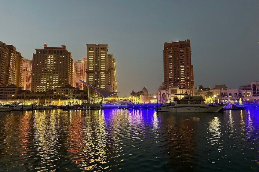 Moonlight Boat Cruise with Drinks