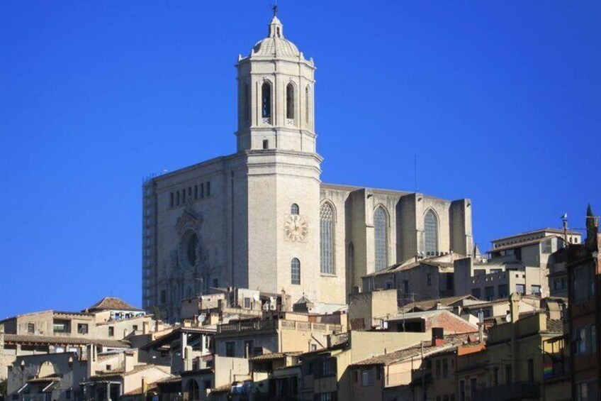 E-ticket to Girona's Cathedral, Art Museum & S.t Feliu Church