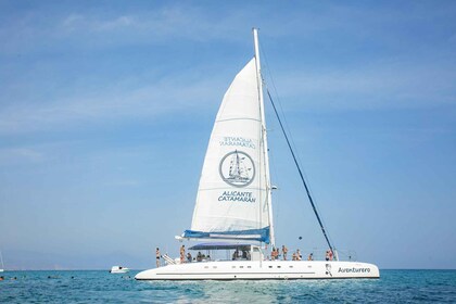 Alicante : Croisière de 3 heures en catamaran côtier