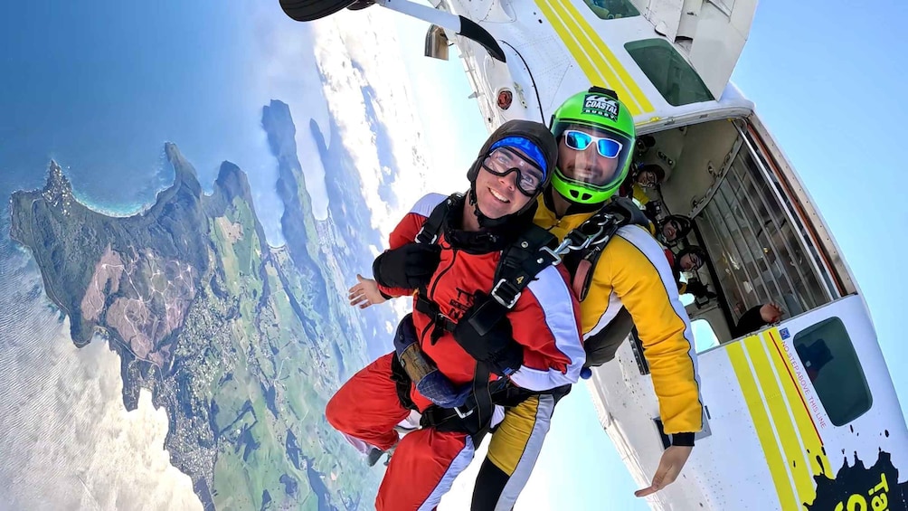 Picture 14 for Activity Tandem Skydive Experience in Taupo