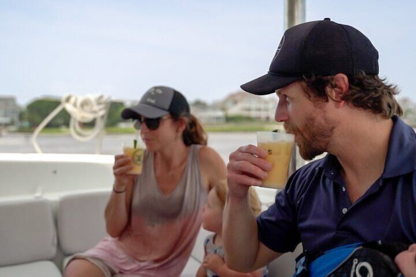 2 Hours Cocktail Sail Aboard Bella