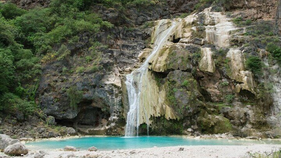Ayn Koor waterfall