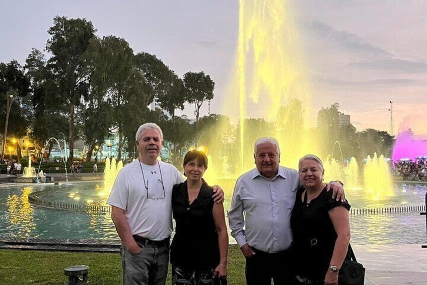 Magic Fountains with Dinner and Typical Dance Show