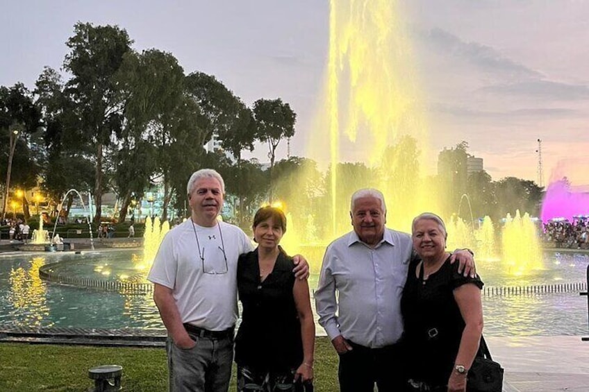 Magic Fountains with Dinner and Typical Dance Show