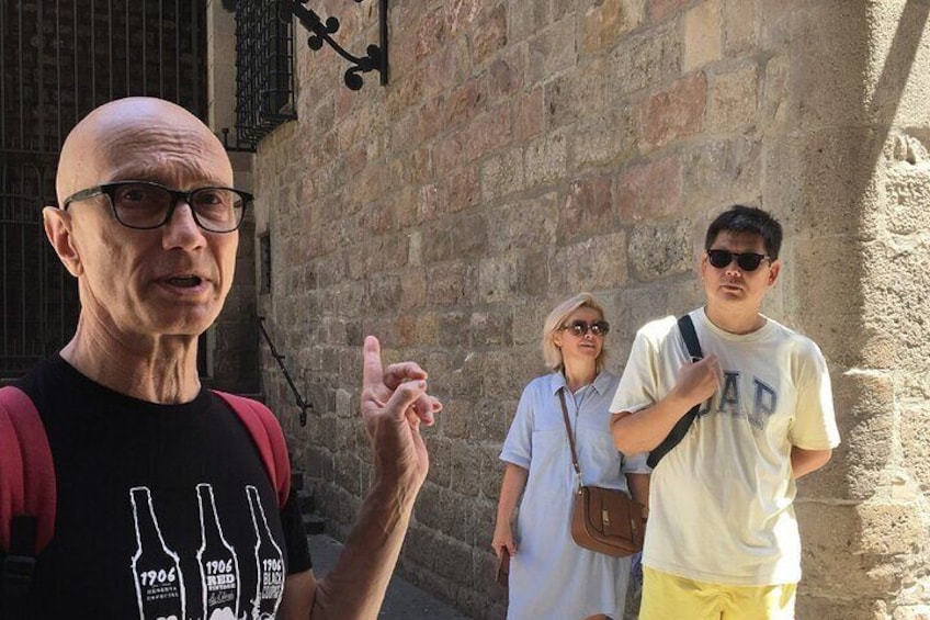 Private Gothic Walking Tour in Barcelona 