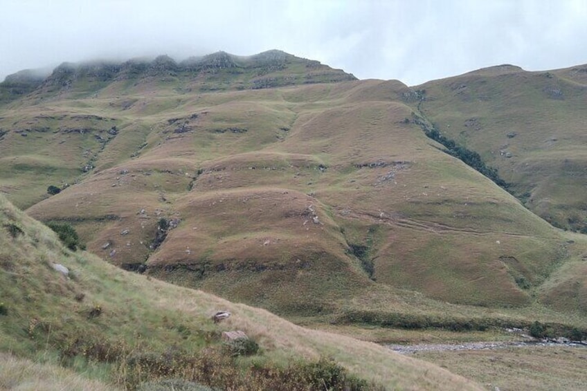 Drakensberg hiking 