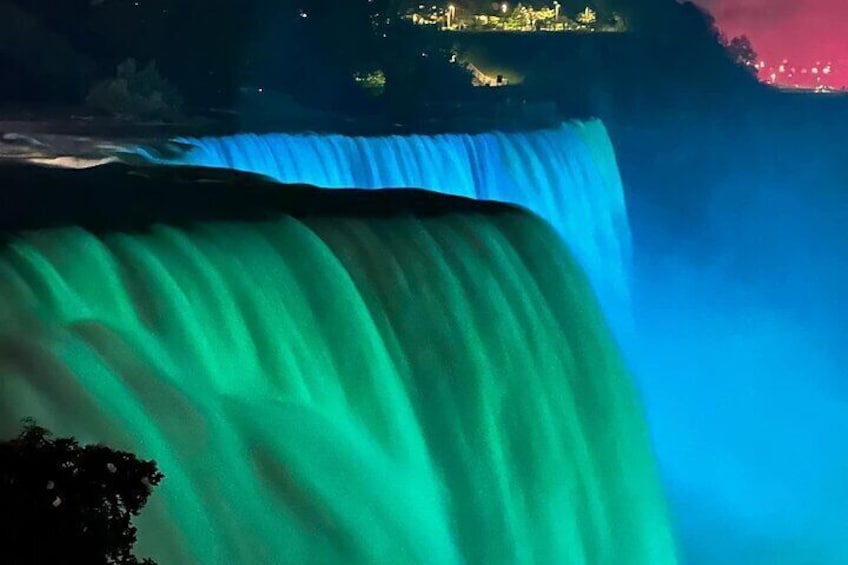 Niagara Falls Illumination Lights Show & Fireworks Tour 