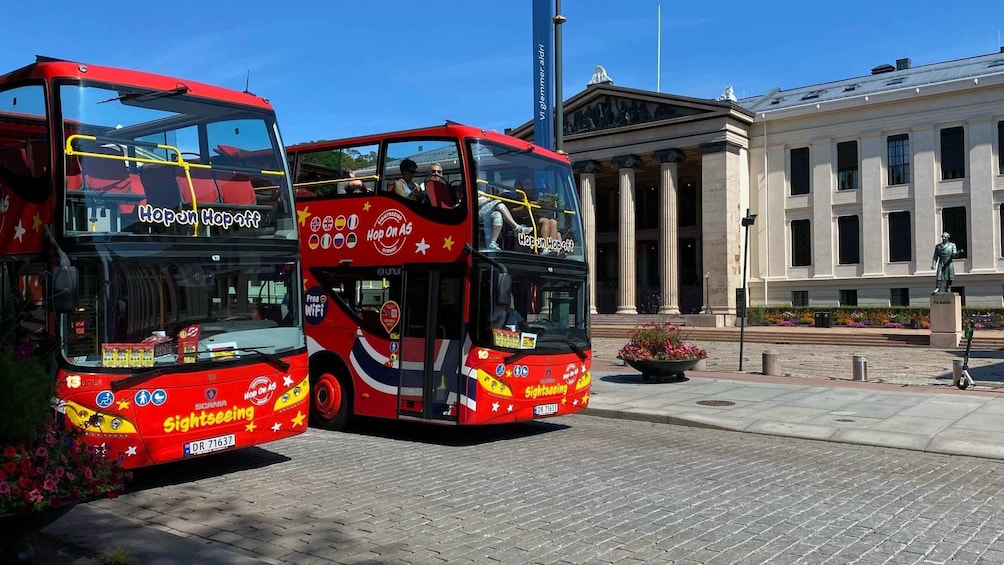Picture 1 for Activity Oslo - 24 or 48-Hour Hop-On Hop-Off Sightseeing Bus Ticket