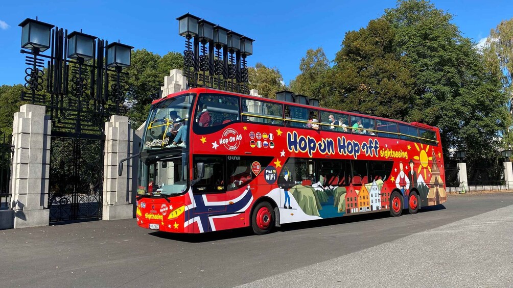 Oslo - 24 or 48-Hour Hop-On Hop-Off Sightseeing Bus Ticket