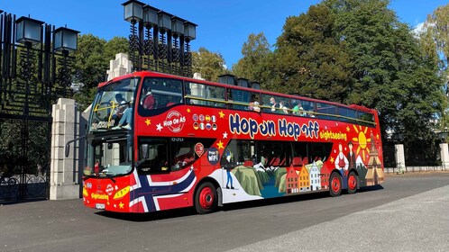 Oslo - 24 or 48-Hour Hop-On Hop-Off Sightseeing Bus Ticket