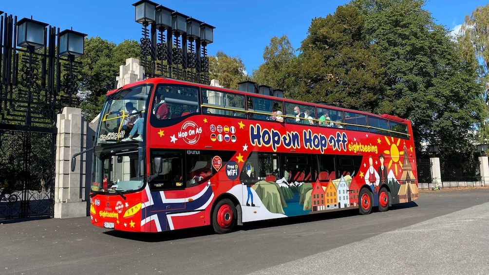 Oslo - 24 or 48-Hour Hop-On Hop-Off Sightseeing Bus Ticket