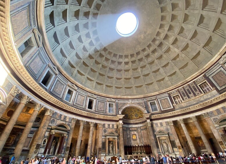 Picture 5 for Activity Rome: Skip-the-Line Pantheon Ticket and Audio App