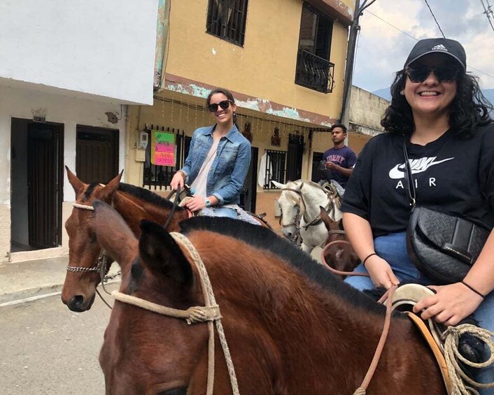 Picture 5 for Activity Medellín: Authentic Colombian Horseback Ride