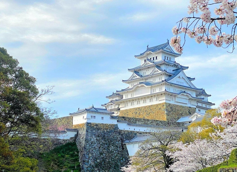 Picture 17 for Activity Osaka: Himeji Castle, Arima Onsen & Mt. Rokko 1-Day Bus Tour