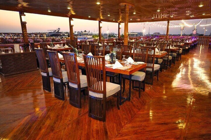Dhow Cruise Dinner Marina