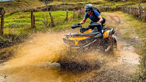 Medellín : excursion en quad en VTT