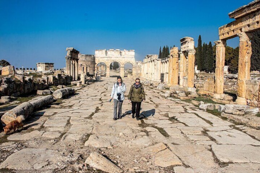 Pamukkale and Hierapois Cleopatra’s pool, from Antalya with Lunch