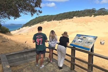 Rainbow Beach Tour with Lunch, Carlo Sandblow, and Cooloola