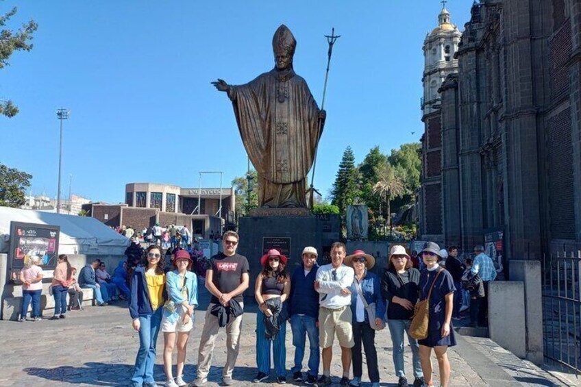 CDMX: Teotihuacan Tour with Transport, Basilica & Tlatelolco