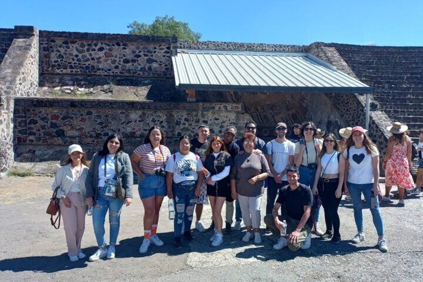 CDMX: Teotihuacan Tour with Transport, Basilica & Tlatelolco