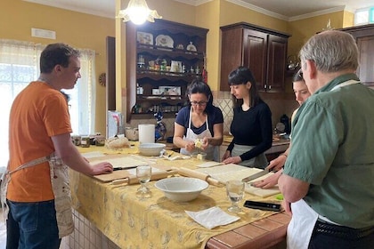 Pizza Napoletana Cooking Class and Dinner