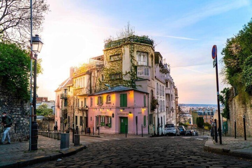 Montmartre and the Sacré-Coeur with the best guides in Paris