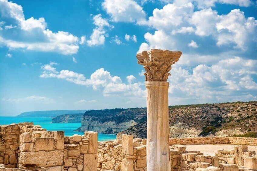 Private Custom Tour with a Local Guide in Nikosia