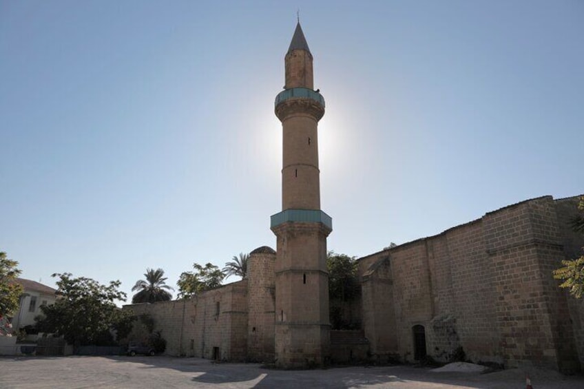 Private Custom Tour with a Local Guide in Nikosia