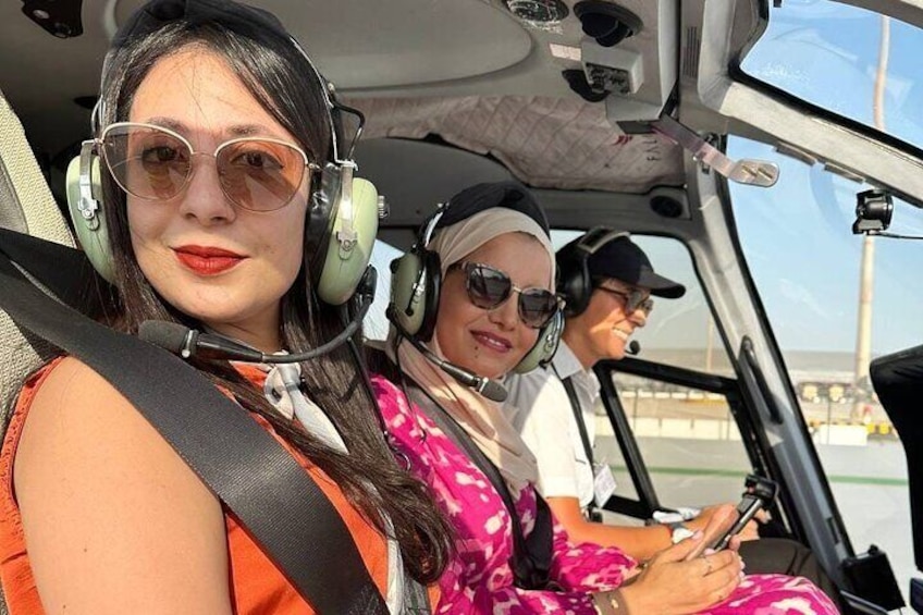 Abu Dhabi Tour with 17 Minutes Helicopter Ride