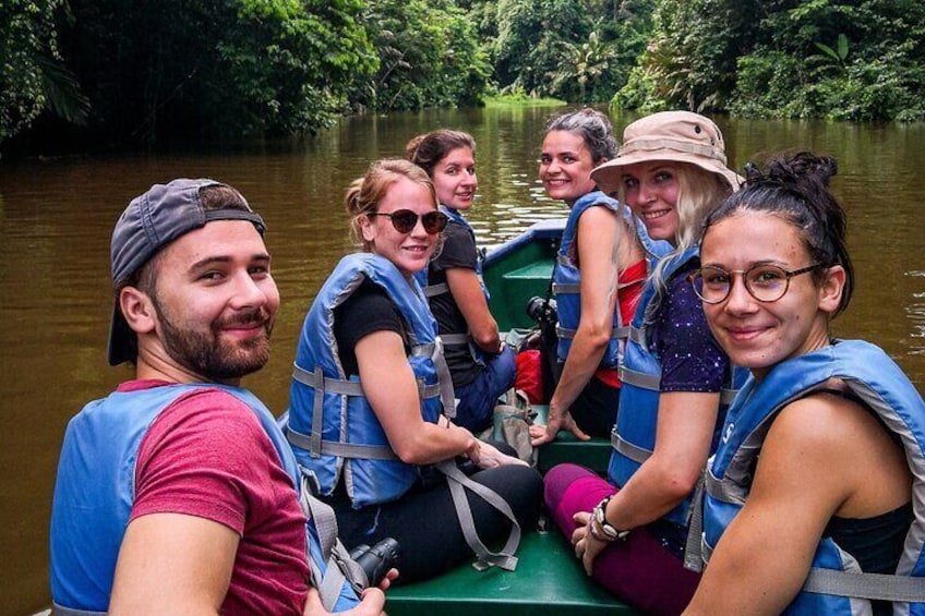 Half-Day Canoe and Hike in to Tortuguero National Park 