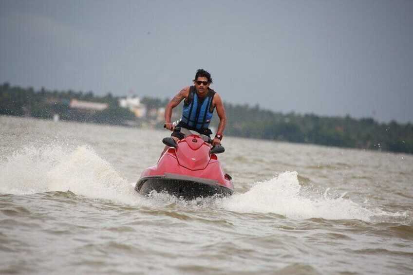 Private Jet Skiing in Trincomalee